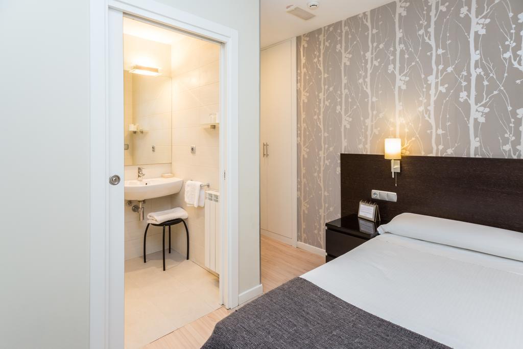 Pension Altair San Sebastián Zimmer foto