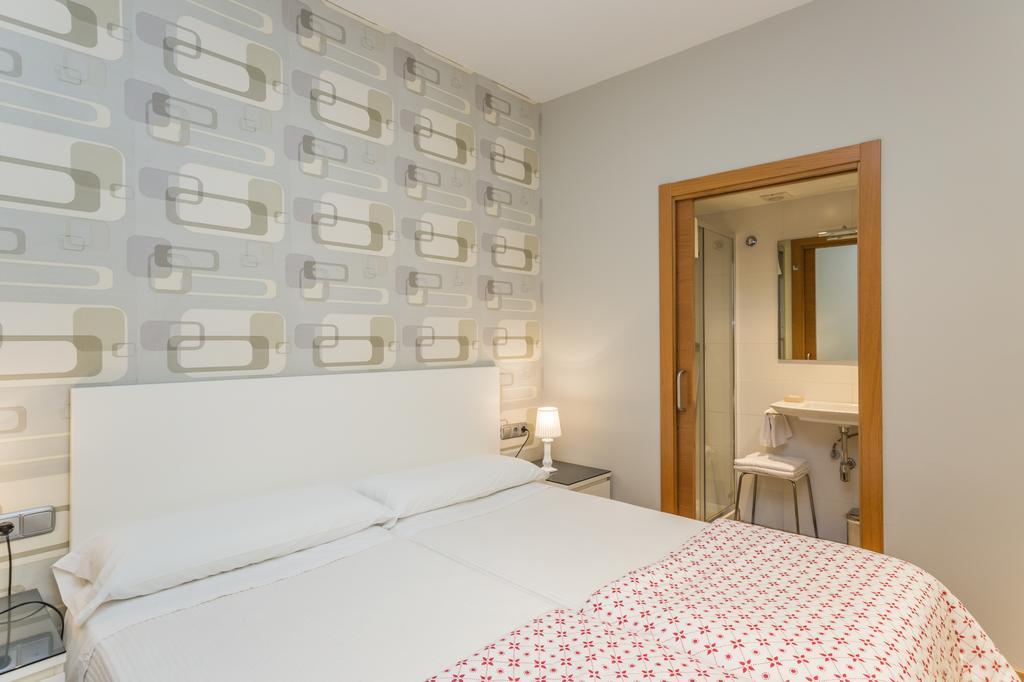 Pension Altair San Sebastián Zimmer foto